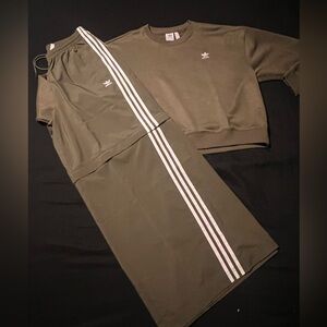 Womens Adidas’s set